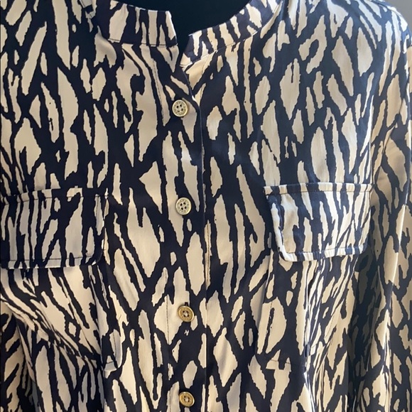 Dana Buchman Button down blazer like blouse - Picture 2 of 5